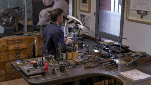 Atelier graveur medailleur Nicolas Salagnac MOF 033 HD © Eric Doublet  300x169